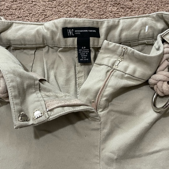 INC Nautical inspired Bermuda shorts with rope belt size 4P - Picture 2 of 5